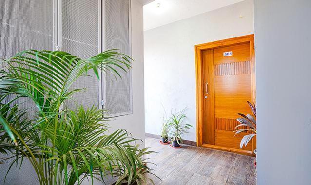 Hotel Sunroof Suites Bangalore Exteriör bild